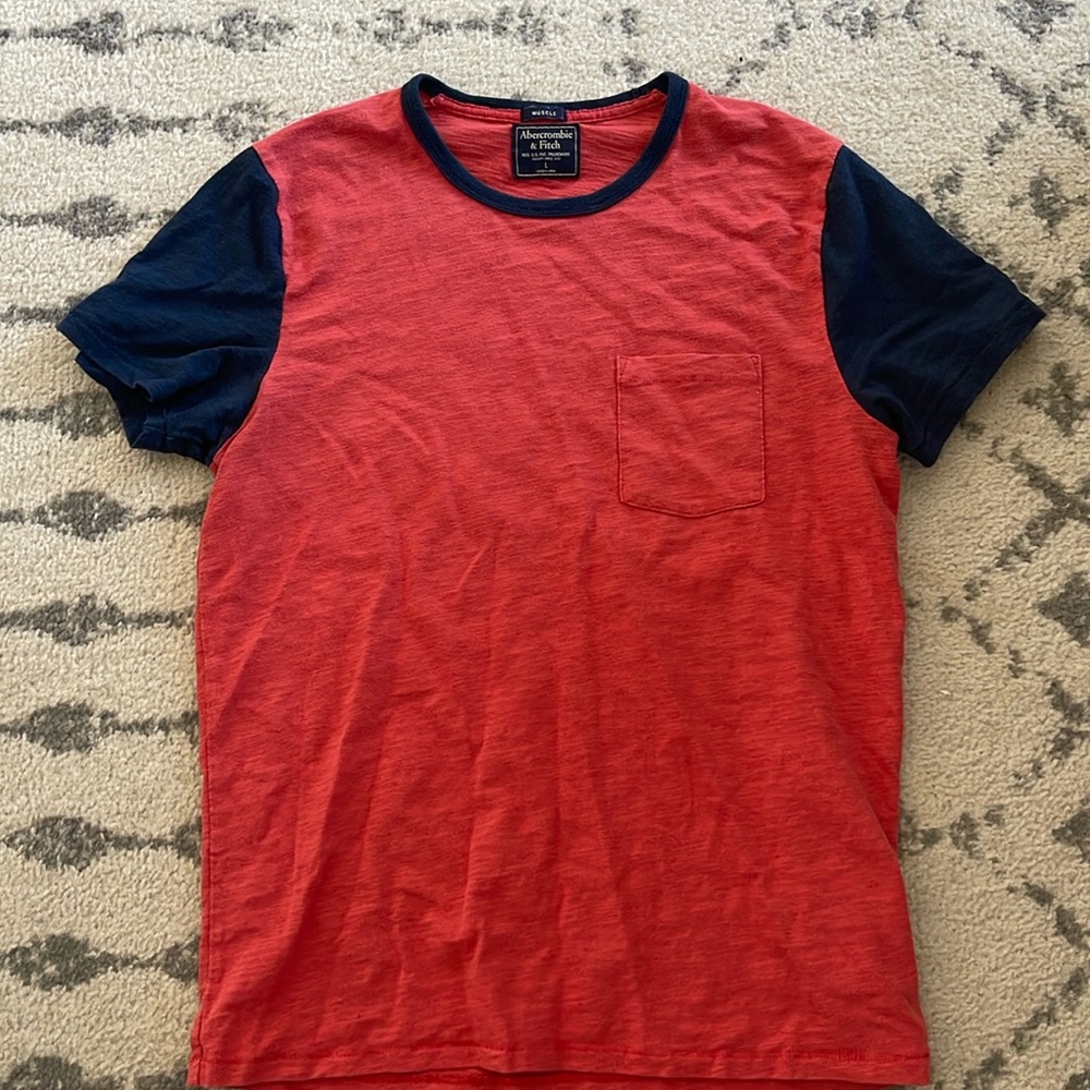 A&F pocket tee